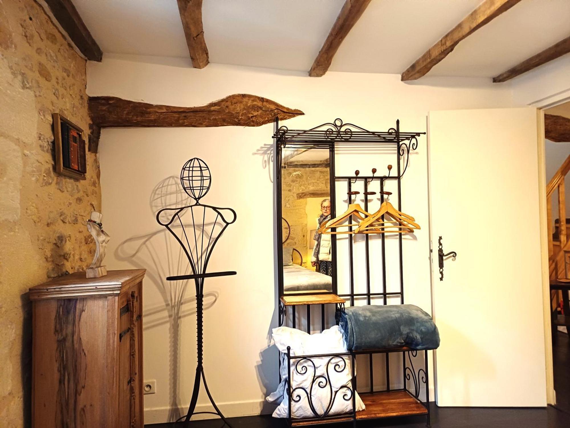 Holiday home Au Pied Du Chateau - 5 A 11 Personnes - Baignade-canoe-piste Cyclable A 100 M Castelnaud La Chapelle