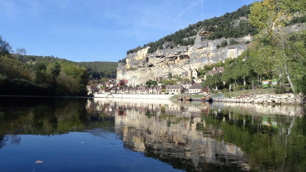 Holiday home Au Pied Du Chateau - 5 A 11 Personnes - Baignade-canoe-piste Cyclable A 100 M