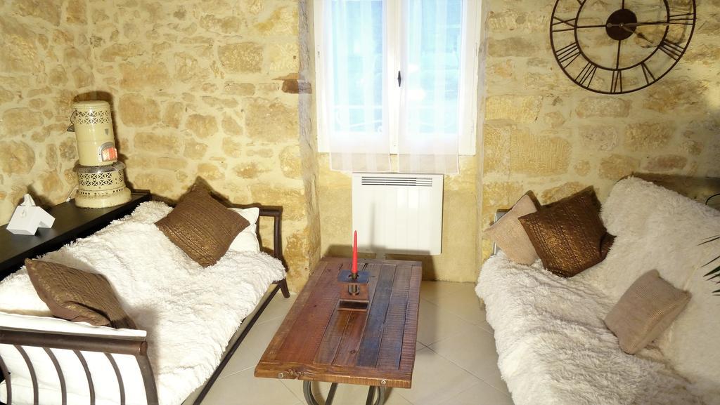 Holiday home Au Pied Du Chateau - 5 A 11 Personnes - Baignade-canoe-piste Cyclable A 100 M