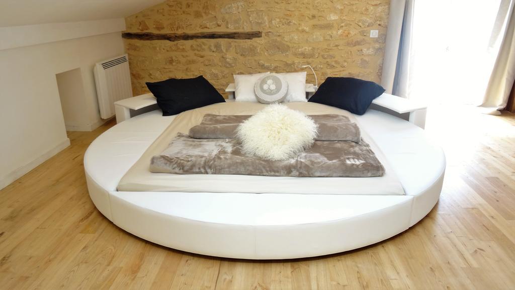 Holiday home Au Pied Du Chateau - 5 A 11 Personnes - Baignade-canoe-piste Cyclable A 100 M