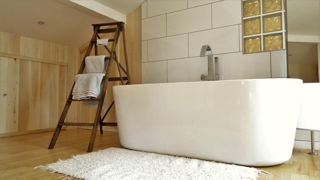 Holiday home Au Pied Du Chateau - 5 A 11 Personnes - Baignade-canoe-piste Cyclable A 100 M *